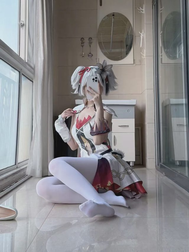 张乐 鸣潮 椿第 1 张图片