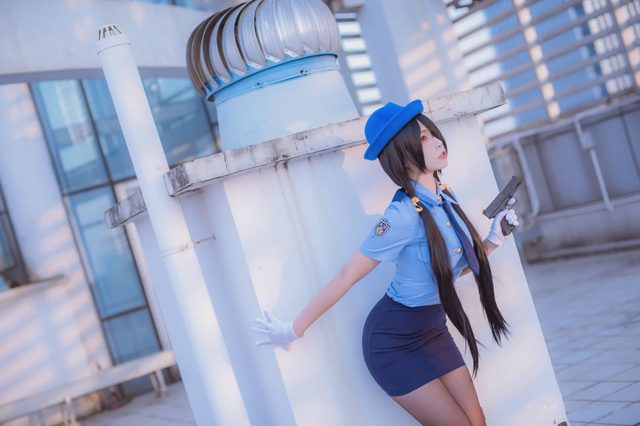 二佐Nisa 约会大作战 狂三 女警第 24 张图片