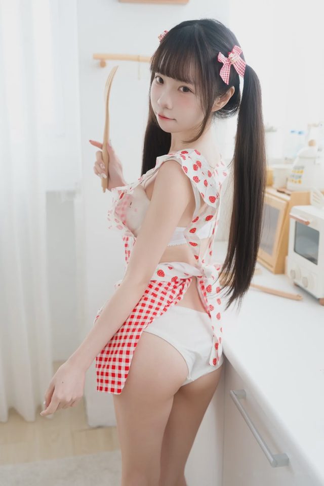 可可小白兔 生日限定 一起做蛋糕吗第 6 张图片