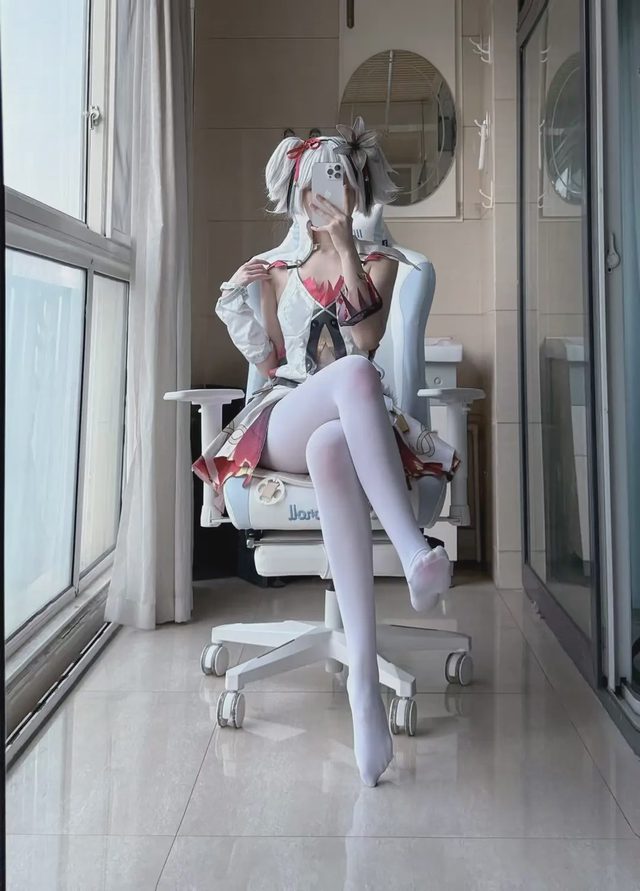 张乐 鸣潮 椿第 8 张图片