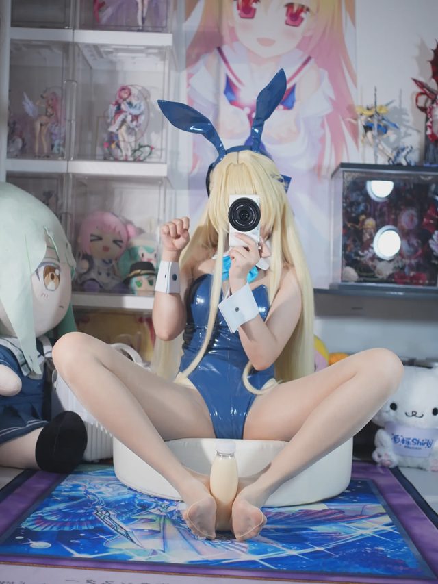 白栎Shirly 碧蓝档案 飞鸟马时 兔女郎第 19 张图片
