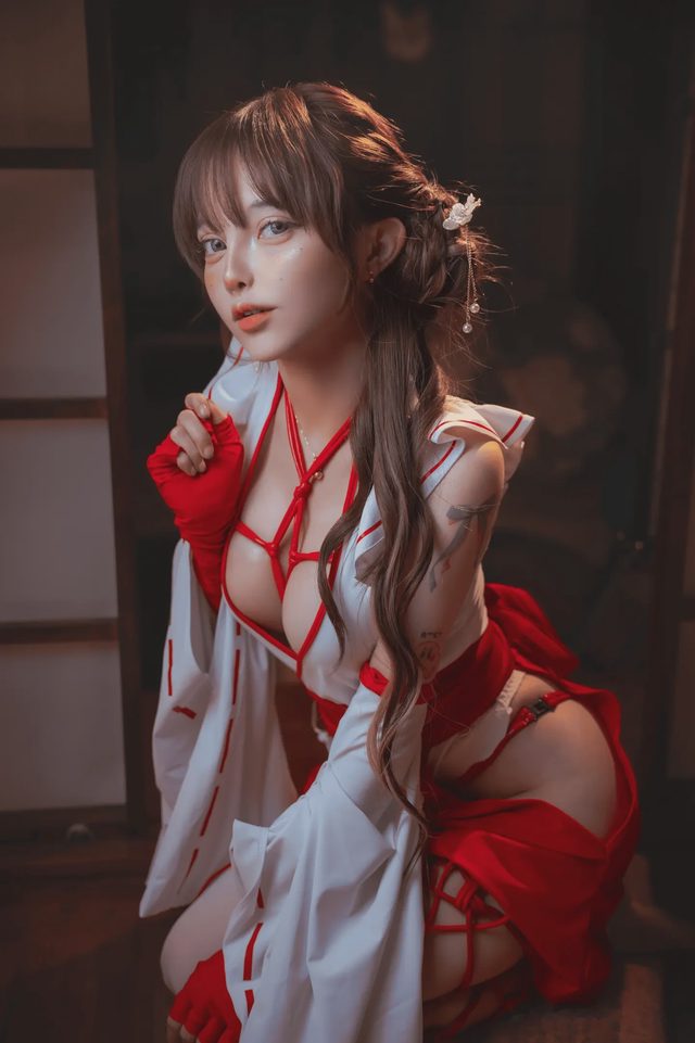 LeJosette Red Priestess第 40 张图片
