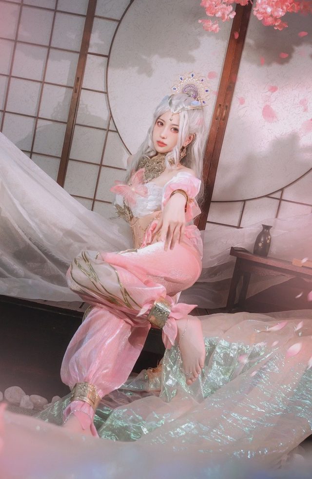 言忆iya 永劫无迦南浣烟纱cosplay第 3 张图片