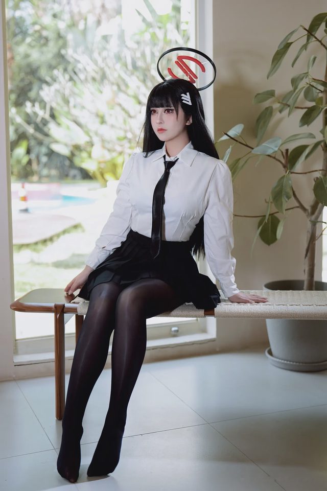半半子 碧蓝档案 调月莉音 調月リオ Vol.03 制服x競泳第 12 张图片