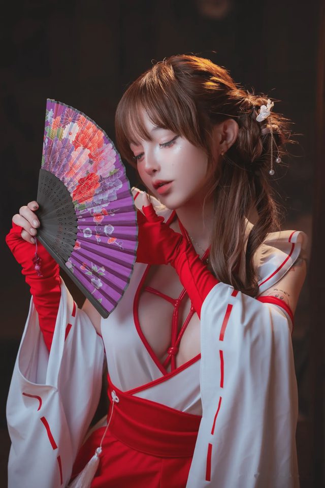 LeJosette Red Priestess第 47 张图片