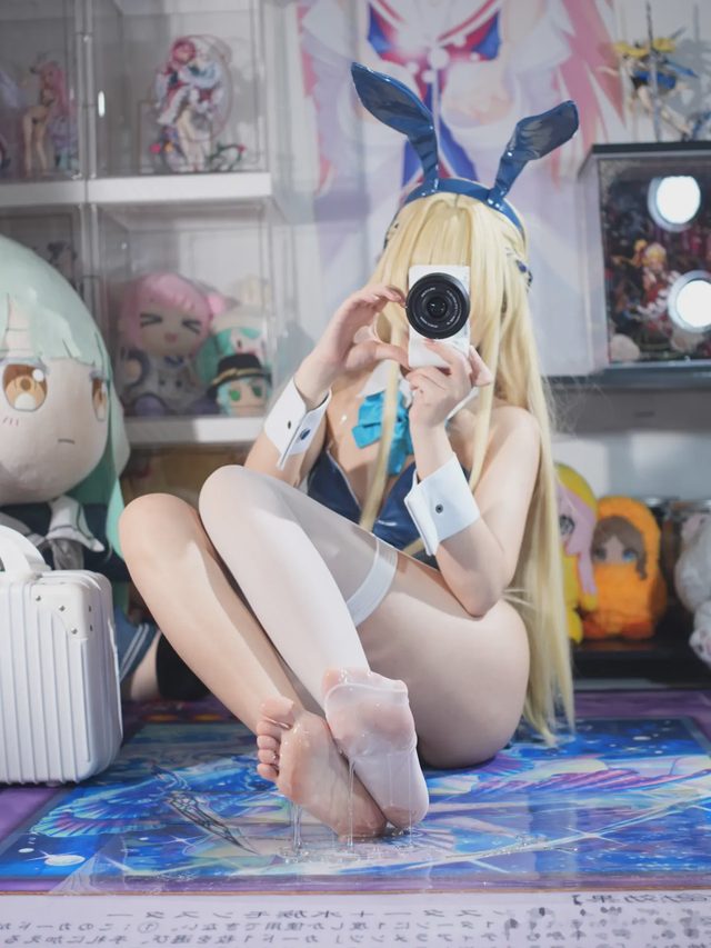 白栎Shirly 碧蓝档案 飞鸟马时 兔女郎第 41 张图片