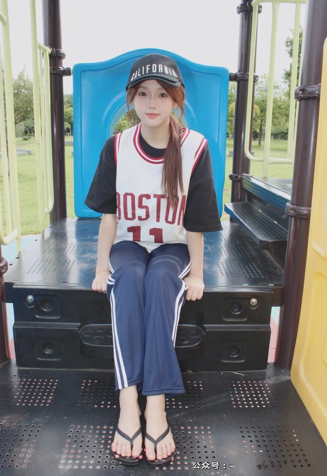 小薯条nienie 小众视觉 No.044第 20 张图片