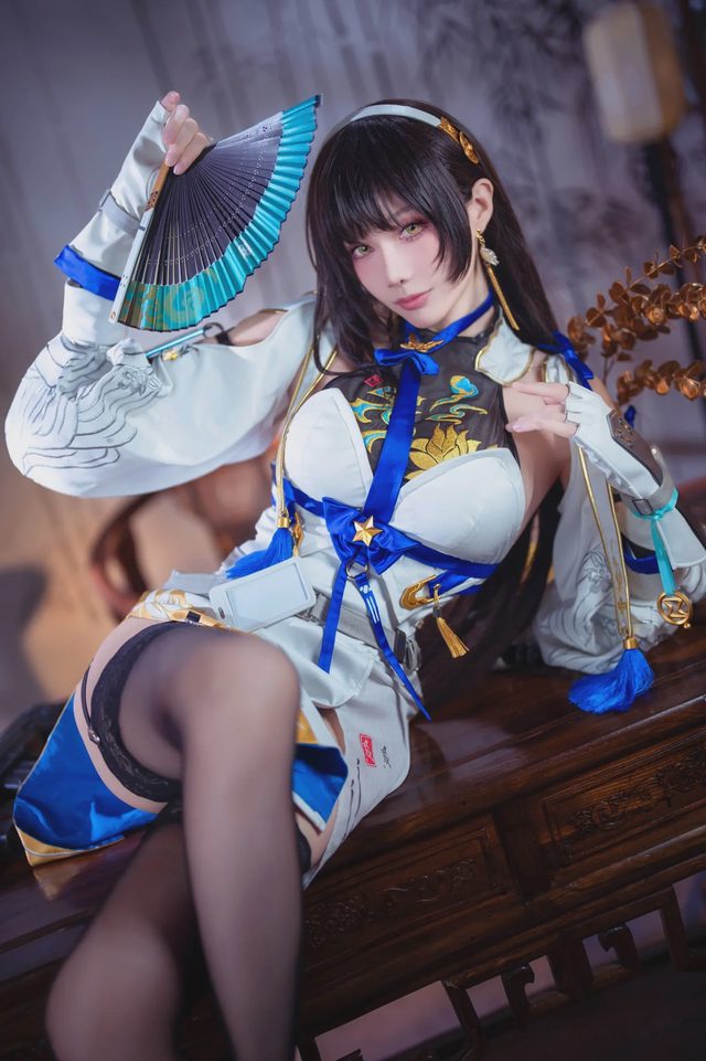 如月灰 少女前线 type95图册封面