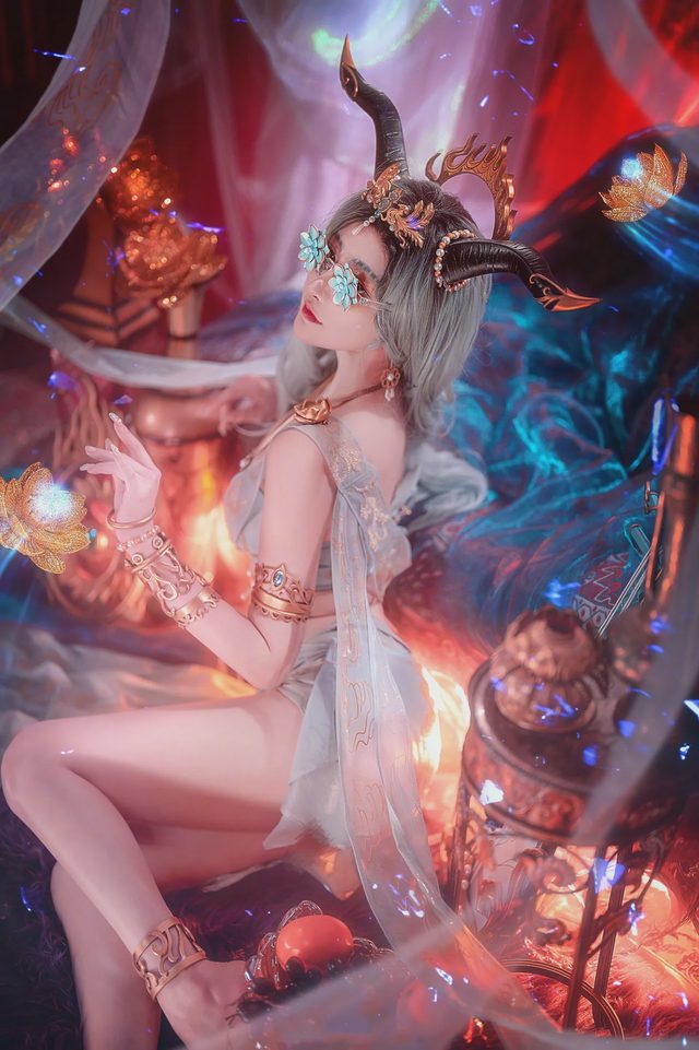 露兒大魔王_ 《第五人格》祭司惊鸿cosplay第 5 张图片
