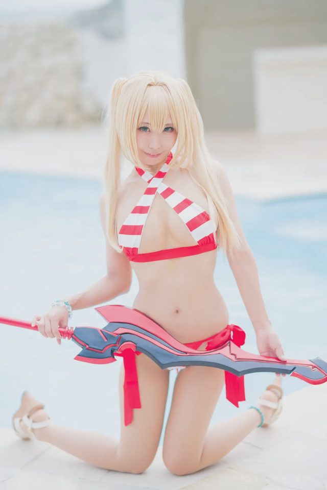 さくら提督 Nero Swimsuit第 17 张图片