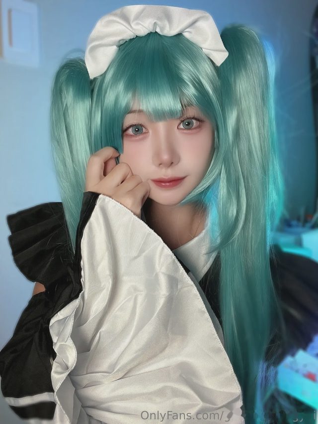 YunaSkye Maid Miku第 1 张图片