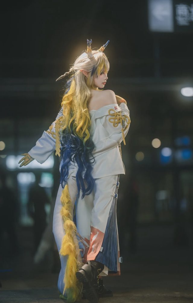 TIRAKI束糖 一束阿束 明日方舟 黍第 2 张图片