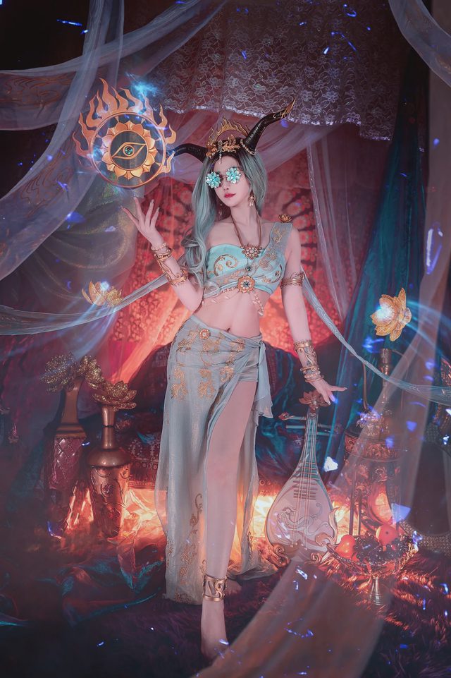 露兒大魔王_ 《第五人格》祭司惊鸿cosplay第 7 张图片