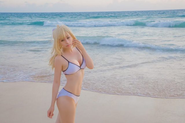 烨火 吾王の听海，saberlily cosplay第 8 张图片