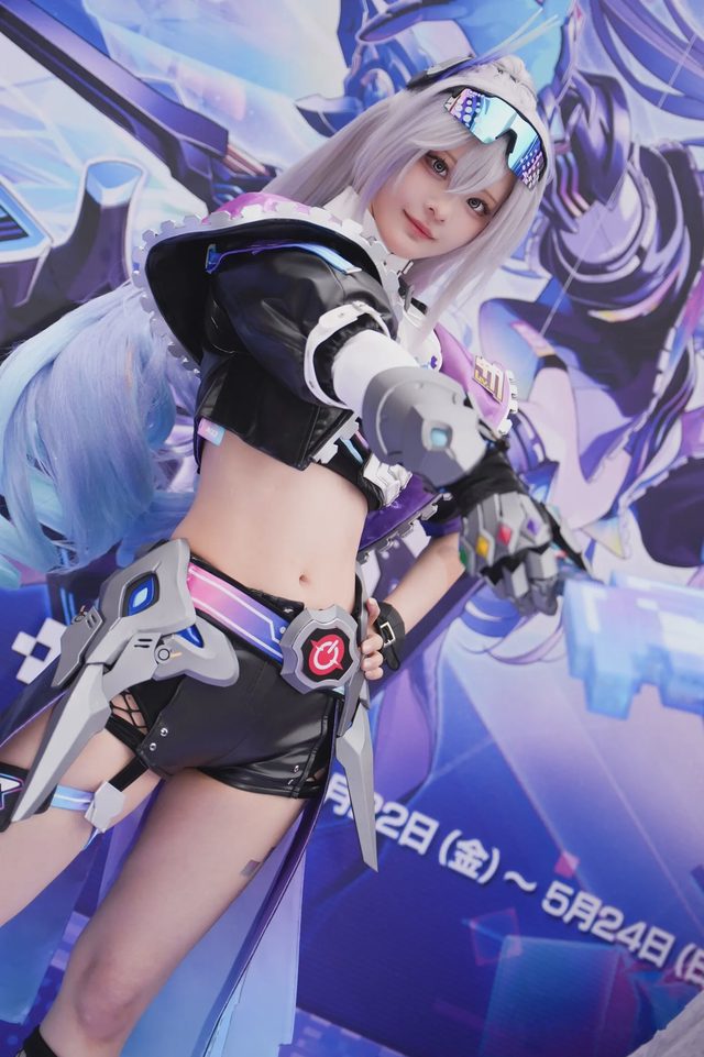 やもはちこ Silver Wolf LV999第 40 张图片