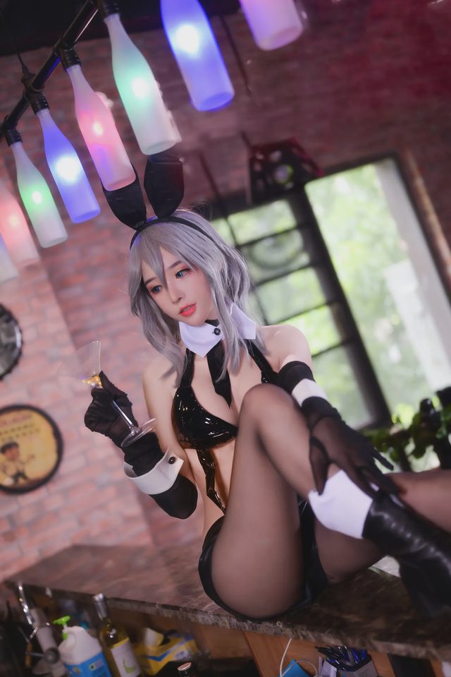 敲可爱哒nico酱 碧蓝航线 兔女郎cosplay图册封面