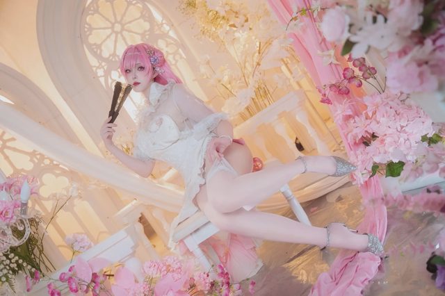 Natsuko夏夏子 NIKKE 桃乐丝 旗袍第 25 张图片