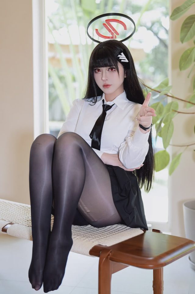 半半子 碧蓝档案 调月莉音 調月リオ Vol.03 制服x競泳第 16 张图片