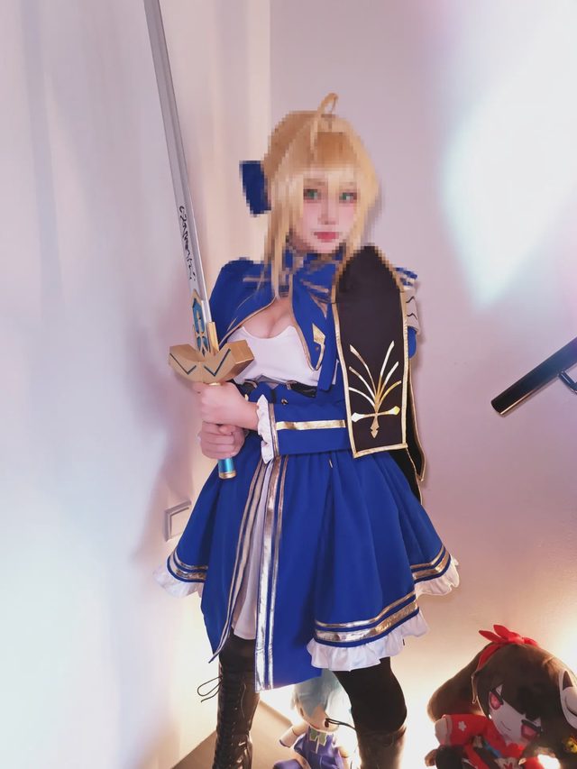 YuikaiChan Saber图册封面