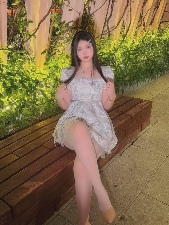 洛桑w伊梓 春夏之交第 45 张图片