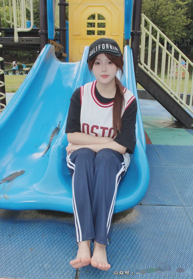 小薯条nienie 小众视觉 No.044第 11 张图片