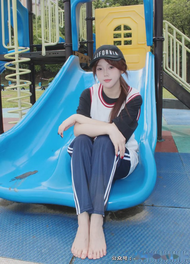 小薯条nienie 小众视觉 No.044第 15 张图片