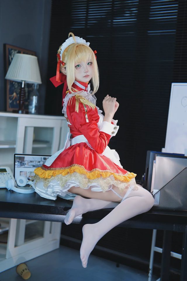 五更百鬼 FGO 尼禄 女仆图册封面