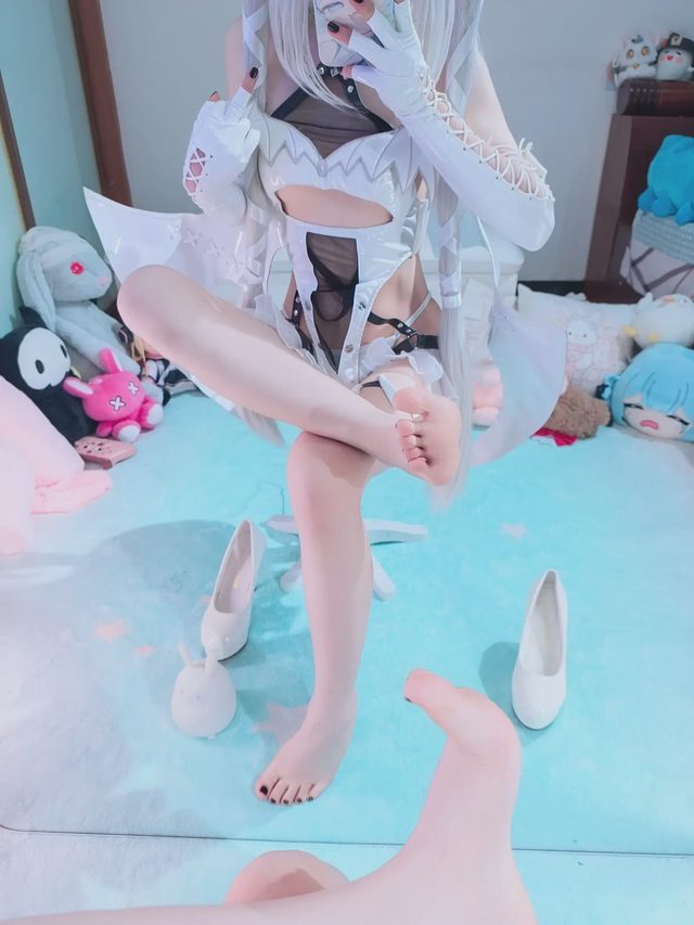冷reng NIKKE 白兔 恶魔第 27 张图片