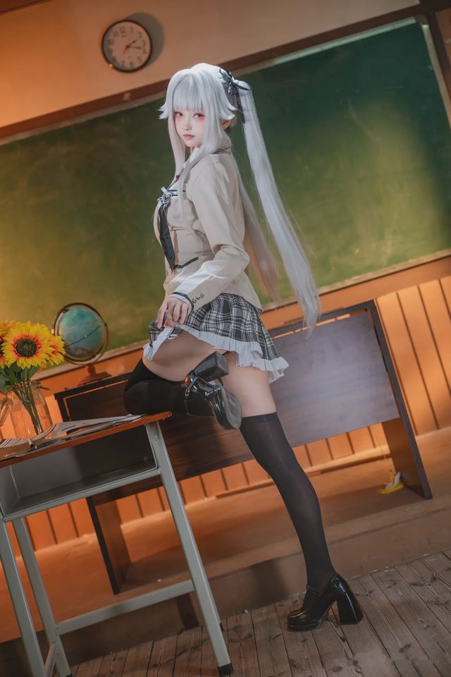 大大卷卷小卷 美少女万华镜 篝之雾枝 校服第 28 张图片