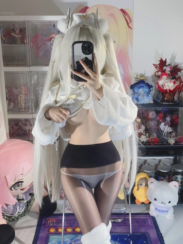 白栎Shirly 布兰儿 白兔幸运列车第 25 张图片