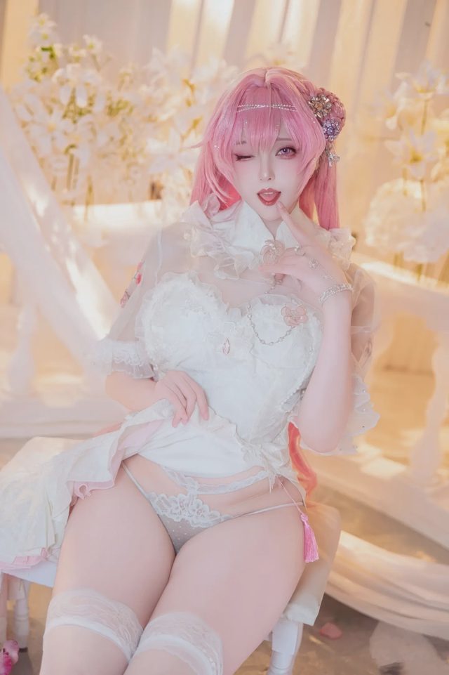 Natsuko夏夏子 NIKKE 桃乐丝 旗袍第 27 张图片