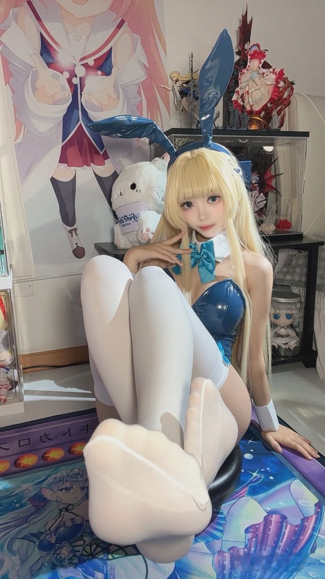白栎Shirly 碧蓝档案 飞鸟马时 兔女郎第 44 张图片