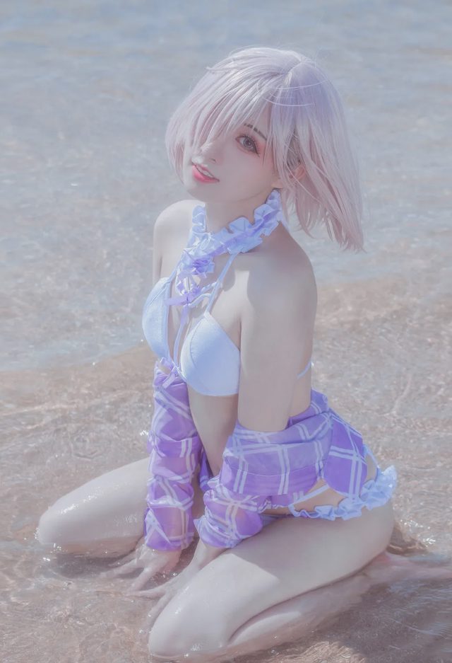 外星嫣子_Yan 玛修cosplay，夏天已经很远了第 4 张图片
