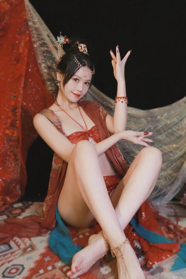 千反田鹿子 星黛鹿鹿 敦煌舞姬第 15 张图片