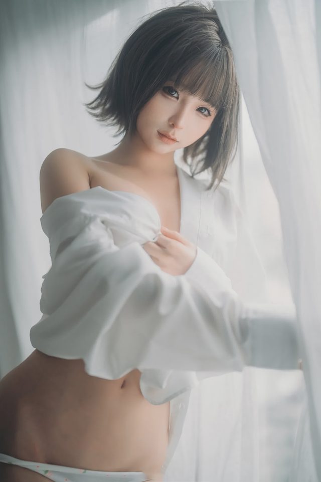 《衬衫窝》写真第 3 张图片