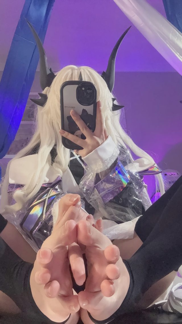 白栎Shirly 明日方舟 死芒 爱布拉娜第 18 张图片