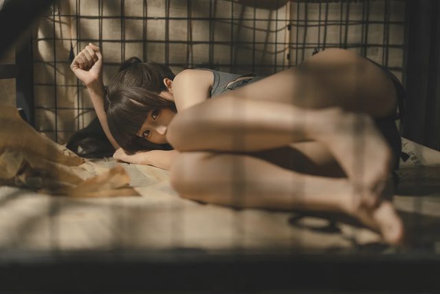 《 审xun》美女写真第 8 张图片