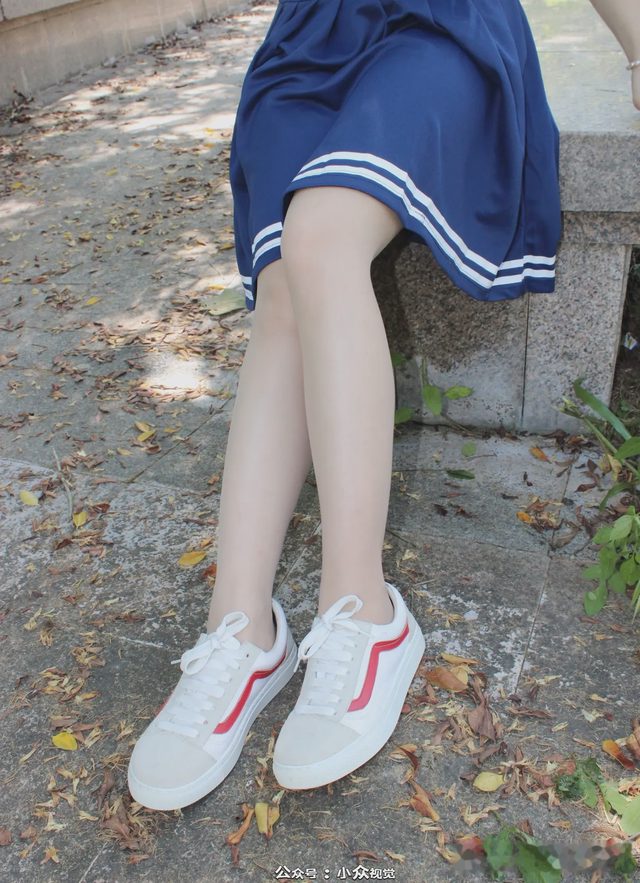 小薯条nienie 小众视觉 No.037第 3 张图片