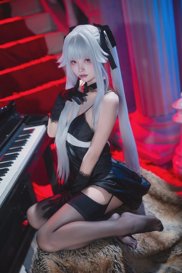 大大卷卷小卷 美少女万华镜 篝之雾枝 礼服第 19 张图片