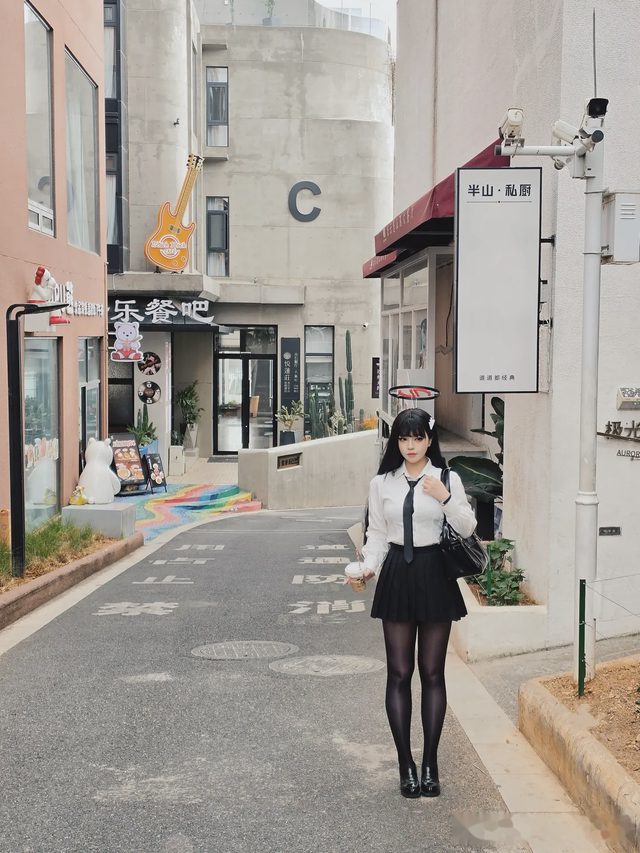 半半子 碧蓝档案 调月莉音 調月リオ Vol.03 制服x競泳第 43 张图片