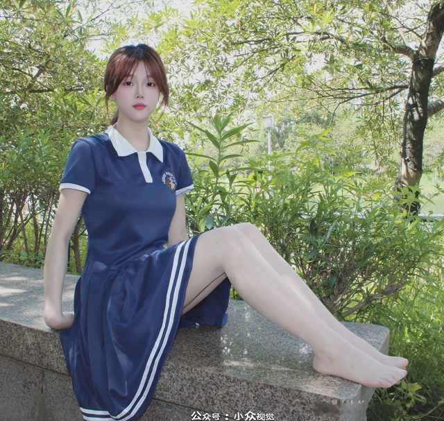 小薯条nienie 小众视觉 No.037第 31 张图片