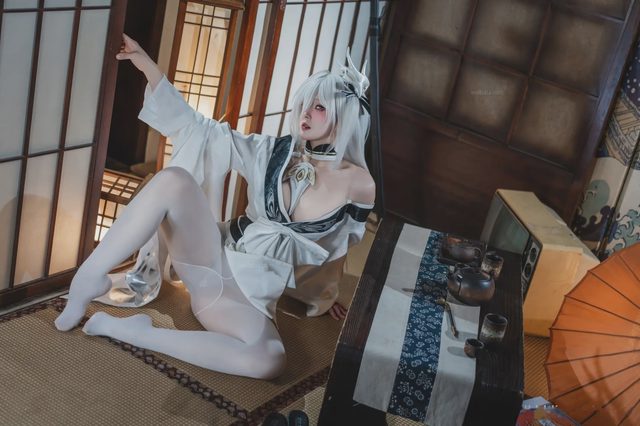 Natsuko夏夏子 碧蓝航线 白凤和服第 29 张图片