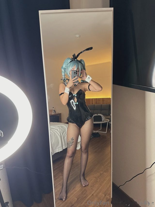 YunaSkye Bunny Miku第 2 张图片