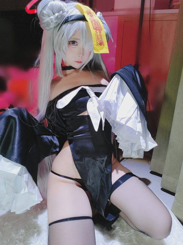 御子miko 碧蓝档案 普拉娜 万圣节僵尸服第 37 张图片