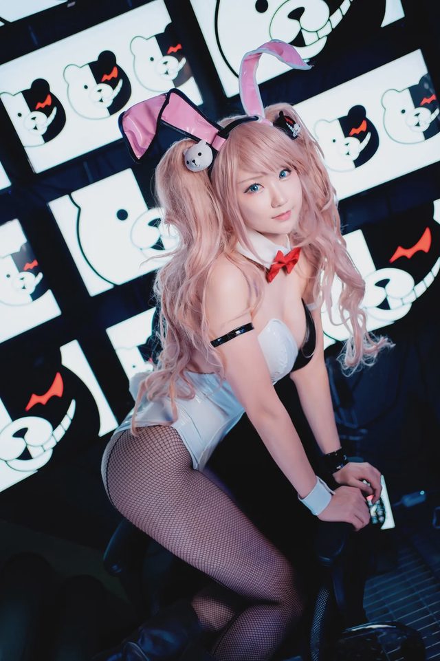 HIKO 江之岛盾子 兔女郎第 1 张图片