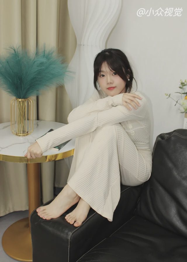 小薯条nienie 小众视觉 No.038第 3 张图片
