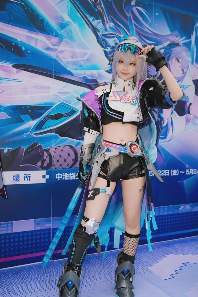 やもはちこ Silver Wolf LV999第 9 张图片