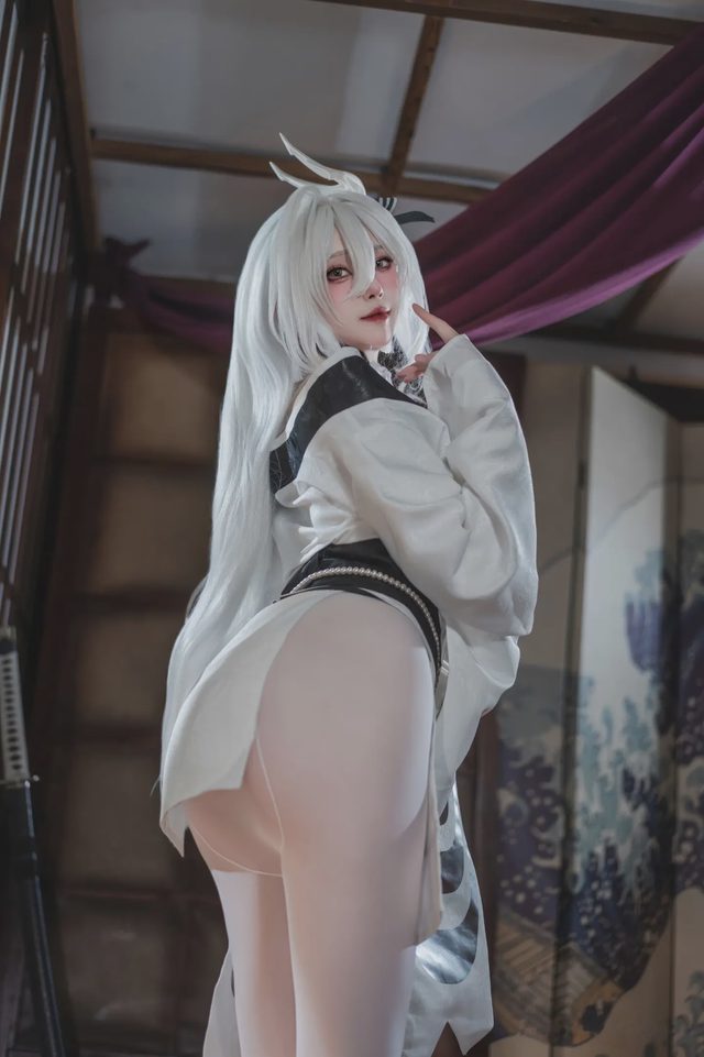 Natsuko夏夏子 碧蓝航线 白凤和服第 3 张图片