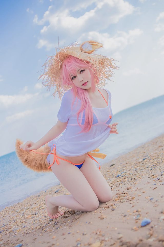 浮力妹 夏日炎炎，肯定还是泳装好看啦第 3 张图片