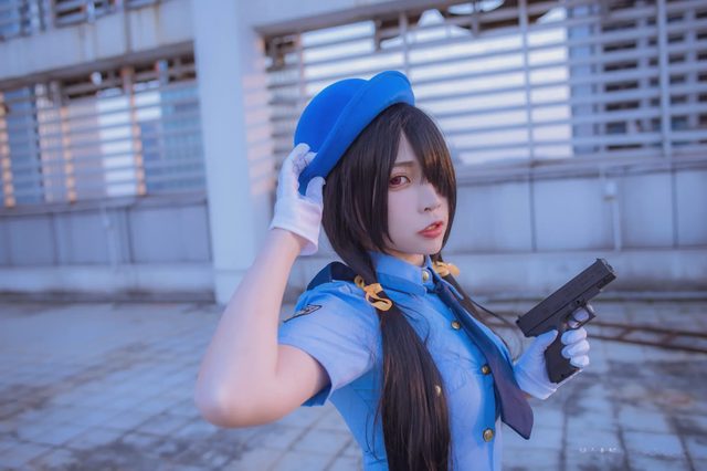 二佐Nisa 约会大作战 狂三 女警第 16 张图片